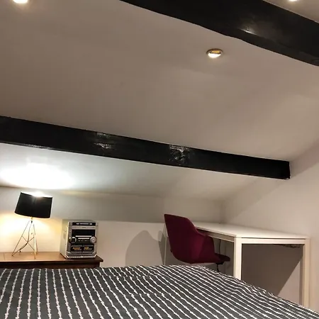 Chambre 4 Personnes 2 Lits Proche Metro 5 * Bobigny